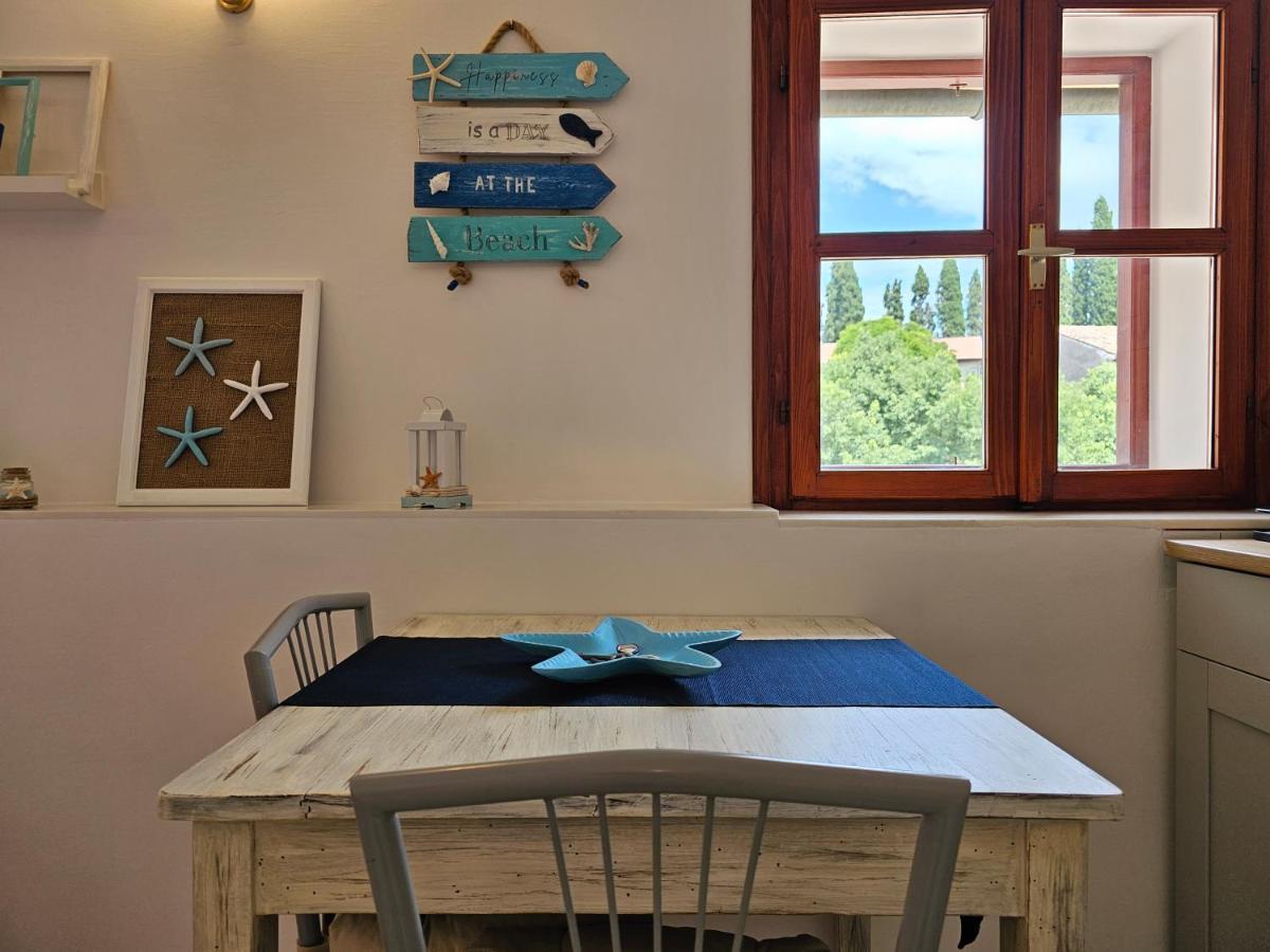 Studio Mare Fuori With Terrace Rovigno Esterno foto
