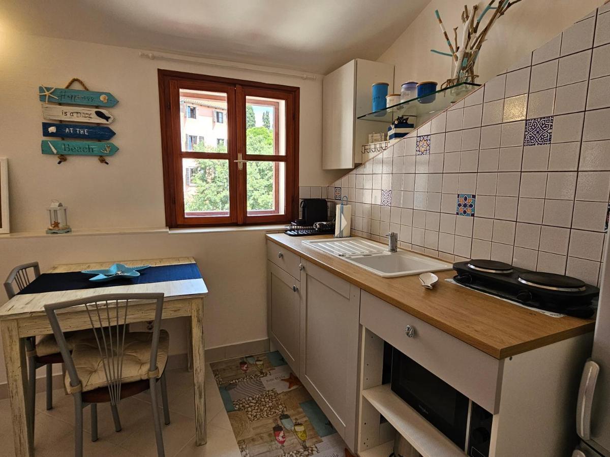 Studio Mare Fuori With Terrace Rovigno Esterno foto